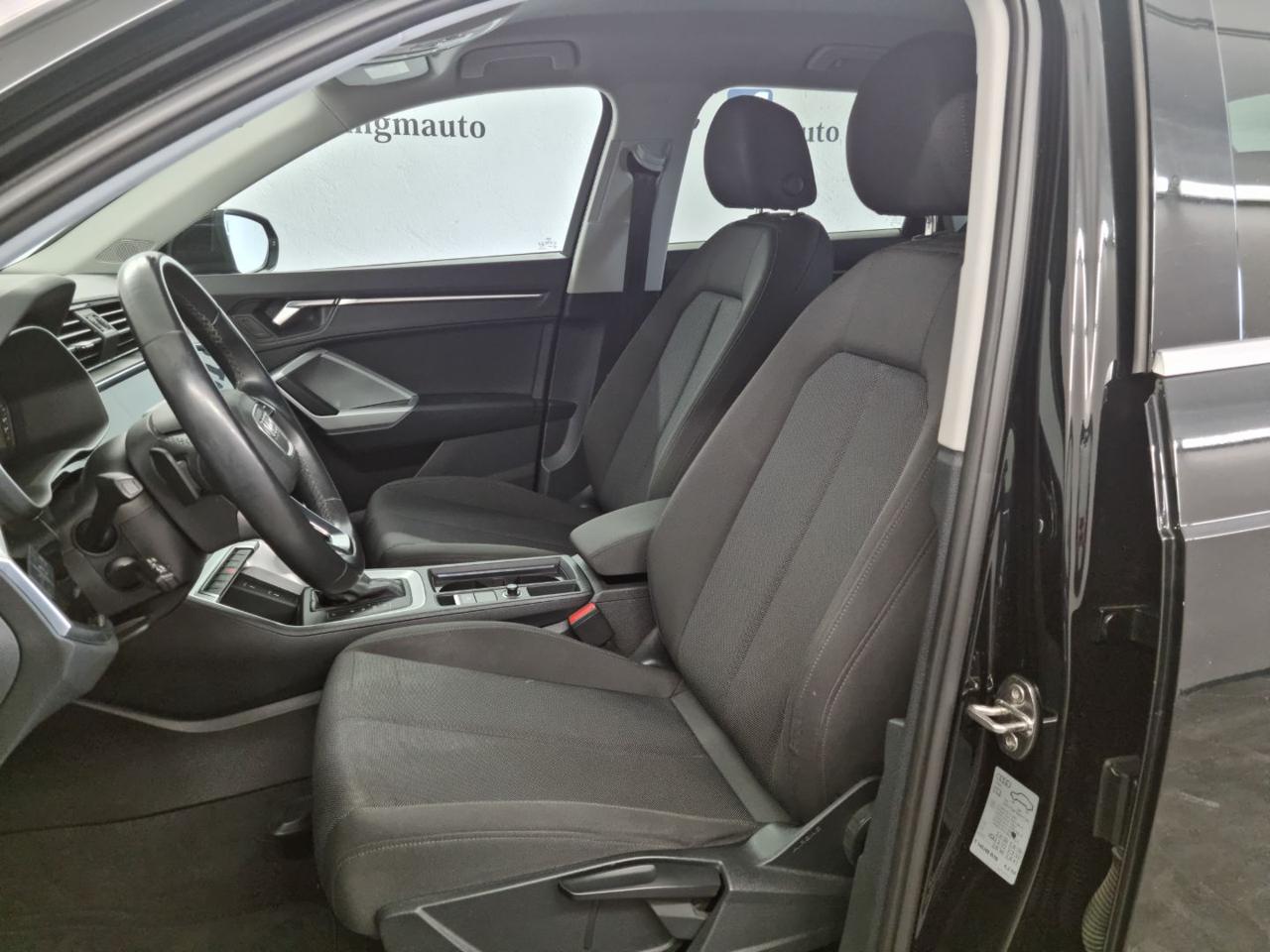 AUDI Q3 35 TFSI S tronic Business Advanced - 19