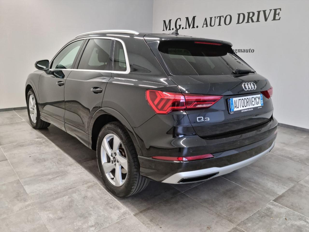 AUDI Q3 SPB 35 TFSI S tronic Business Advanced - 6