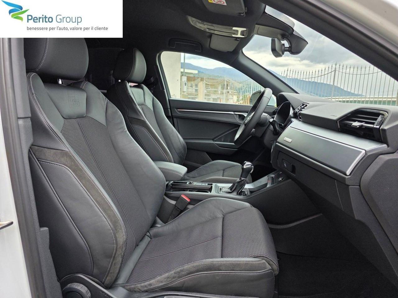 AUDI Q3 35 TDI S tronic S line edition - 5