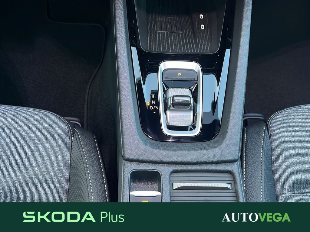 SKODA Octavia wagon 2.0 tdi sportline 150cv dsg - 10