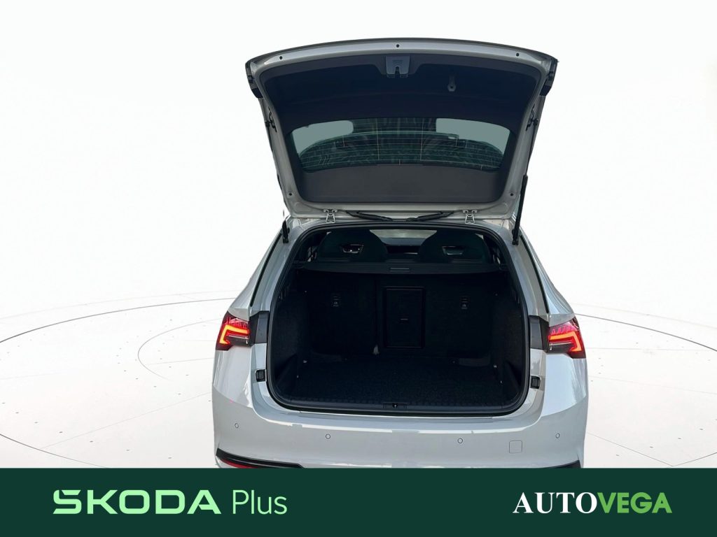 SKODA Octavia wagon 2.0 tdi sportline 150cv dsg - 14