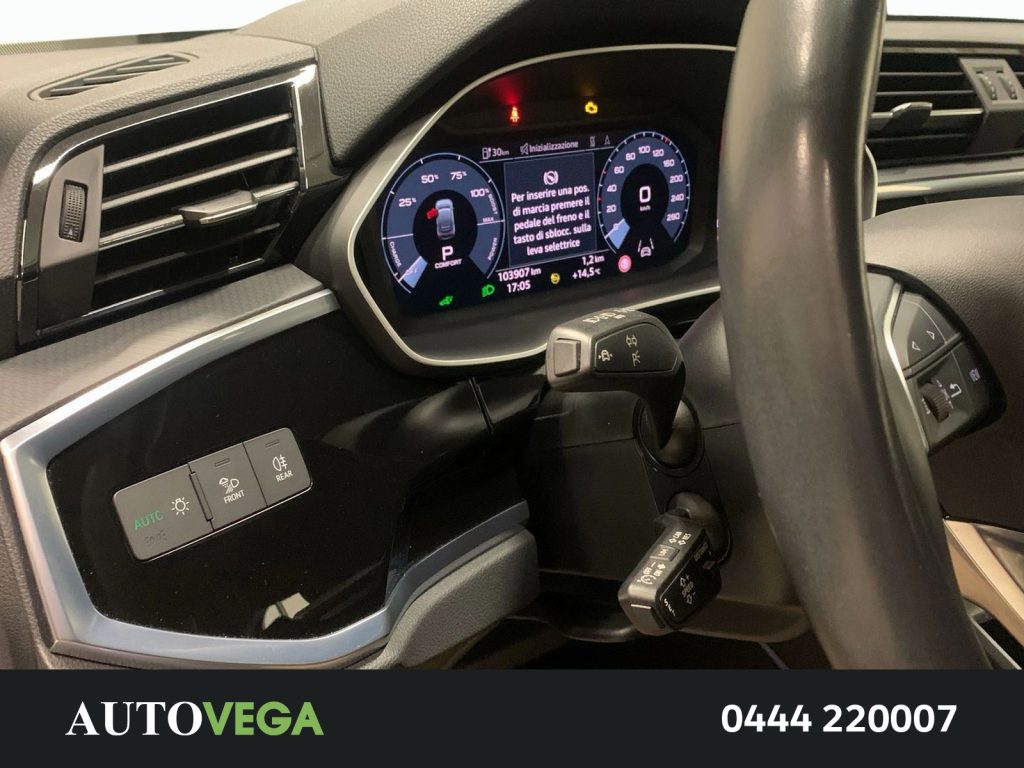 AUDI Q3 sportback 45 1.4 tfsi e business plus s-tronic - 12