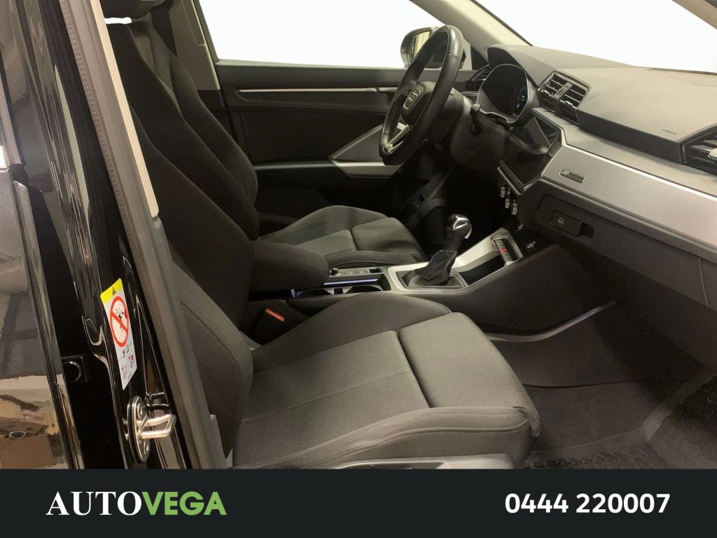 AUDI Q3 sportback 45 1.4 tfsi e business plus s-tronic - 16