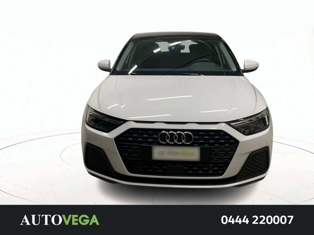 AUDI A1 sportback 30 1.0 tfsi admired 110cv s-tronic - 2