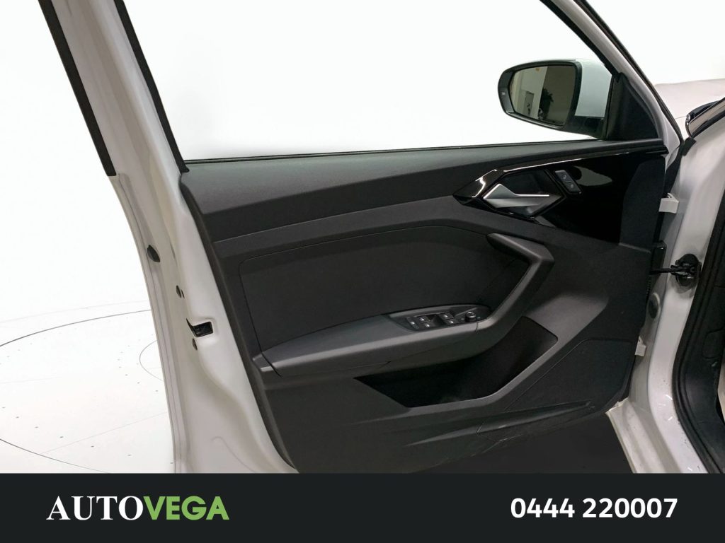 AUDI A1 sportback 30 1.0 tfsi admired 110cv s-tronic - 13