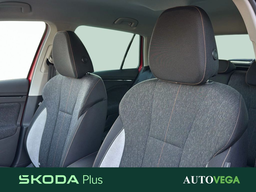 SKODA Kamiq 1.0 tsi black dots 95cv - 9