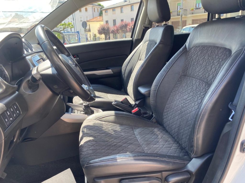 SUZUKI Vitara 1.4 129CV Hybrid  4X4 TOP - 8