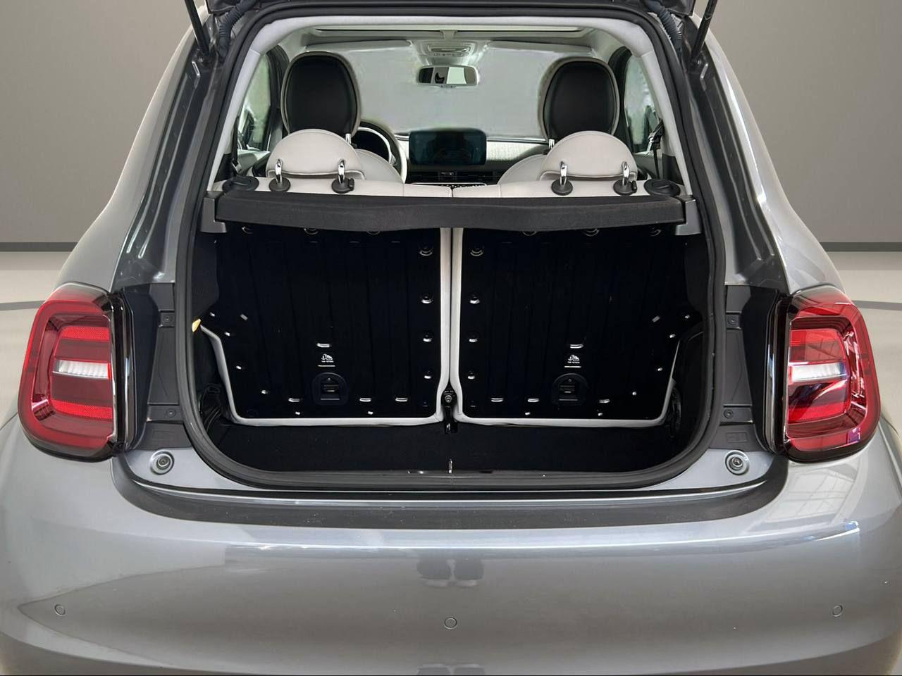 FIAT 500 Berlina 42kWh La Prima By Bocelli 320 Km autonomia - 7