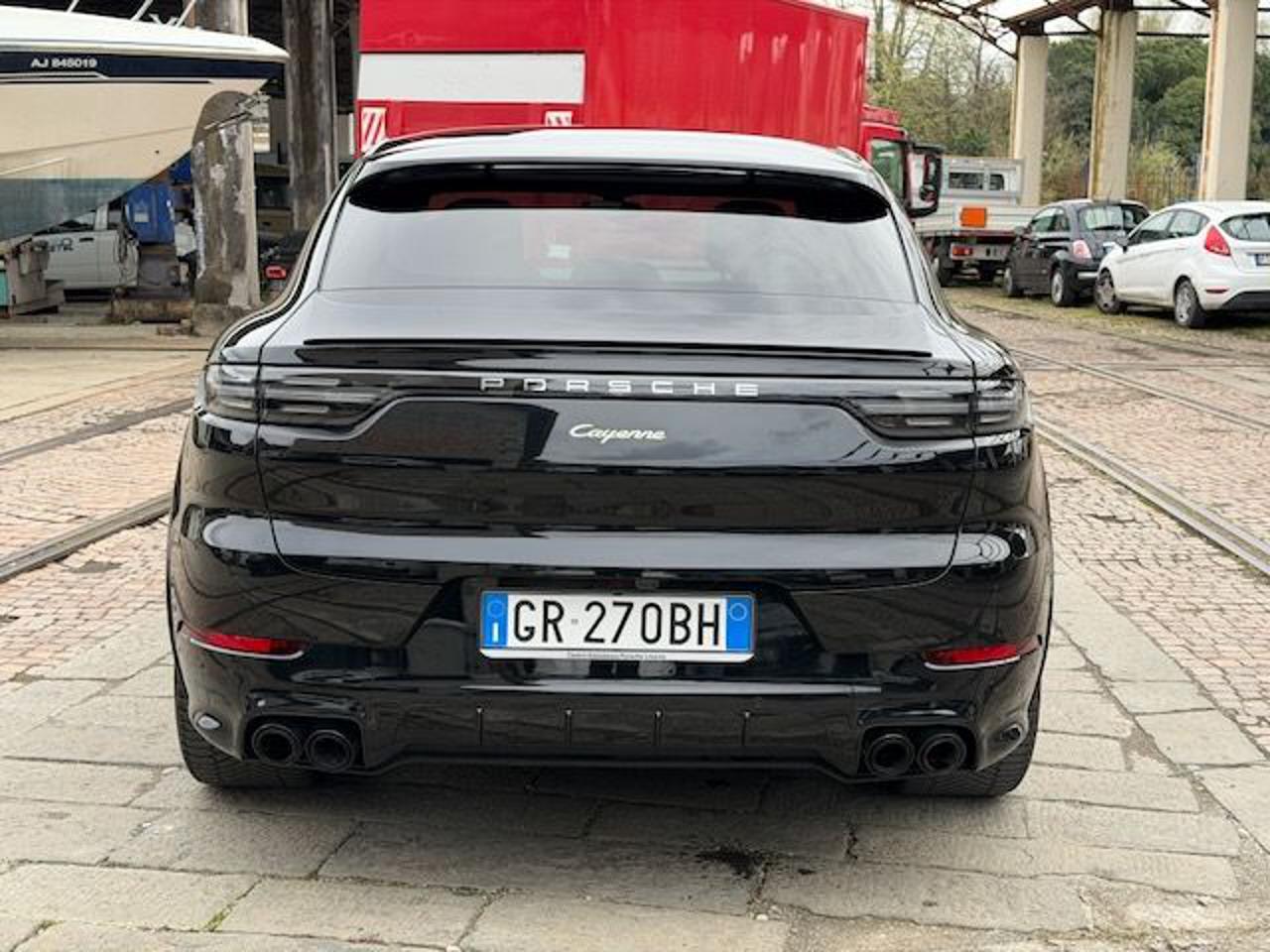 PORSCHE Cayenne Coupé 3.0 V6 E-Hybrid - 6