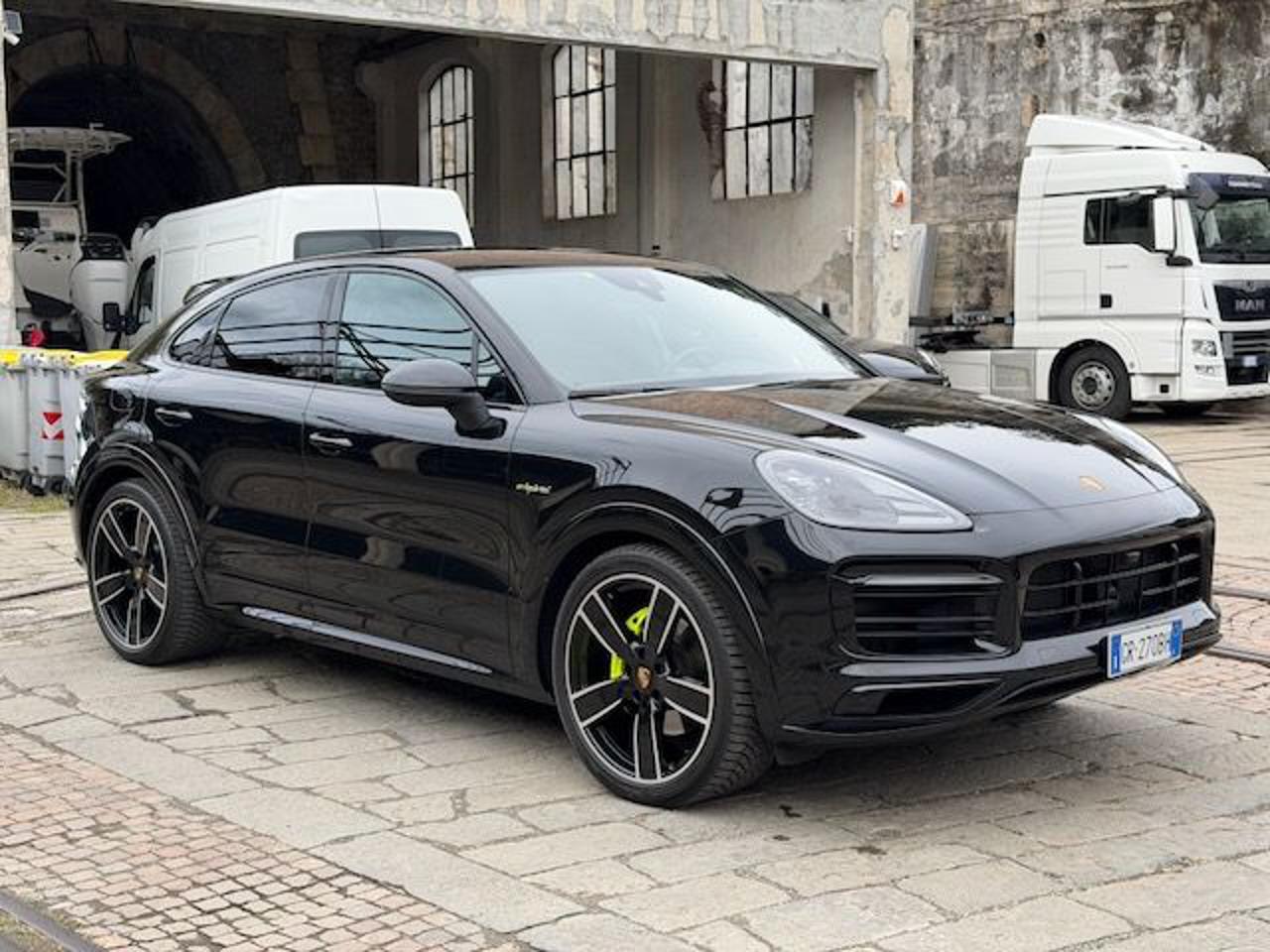 PORSCHE Cayenne Coupé 3.0 V6 E-Hybrid - 2