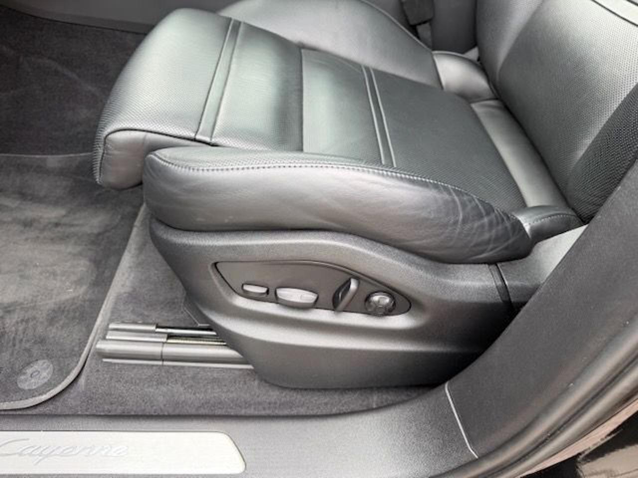 PORSCHE Cayenne Coupé 3.0 V6 E-Hybrid - 13