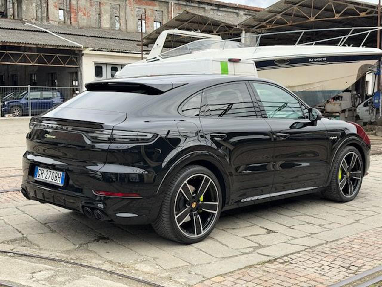 PORSCHE Cayenne Coupé 3.0 V6 E-Hybrid - 5