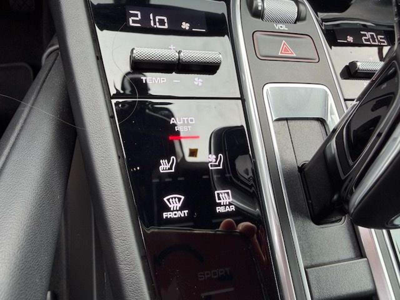 PORSCHE Cayenne Coupé 3.0 V6 E-Hybrid - 25