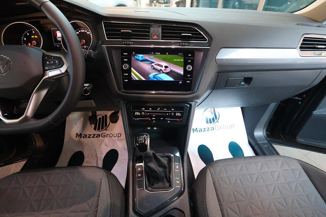 VOLKSWAGEN Tiguan 1.5 TSI ACT Life - 27