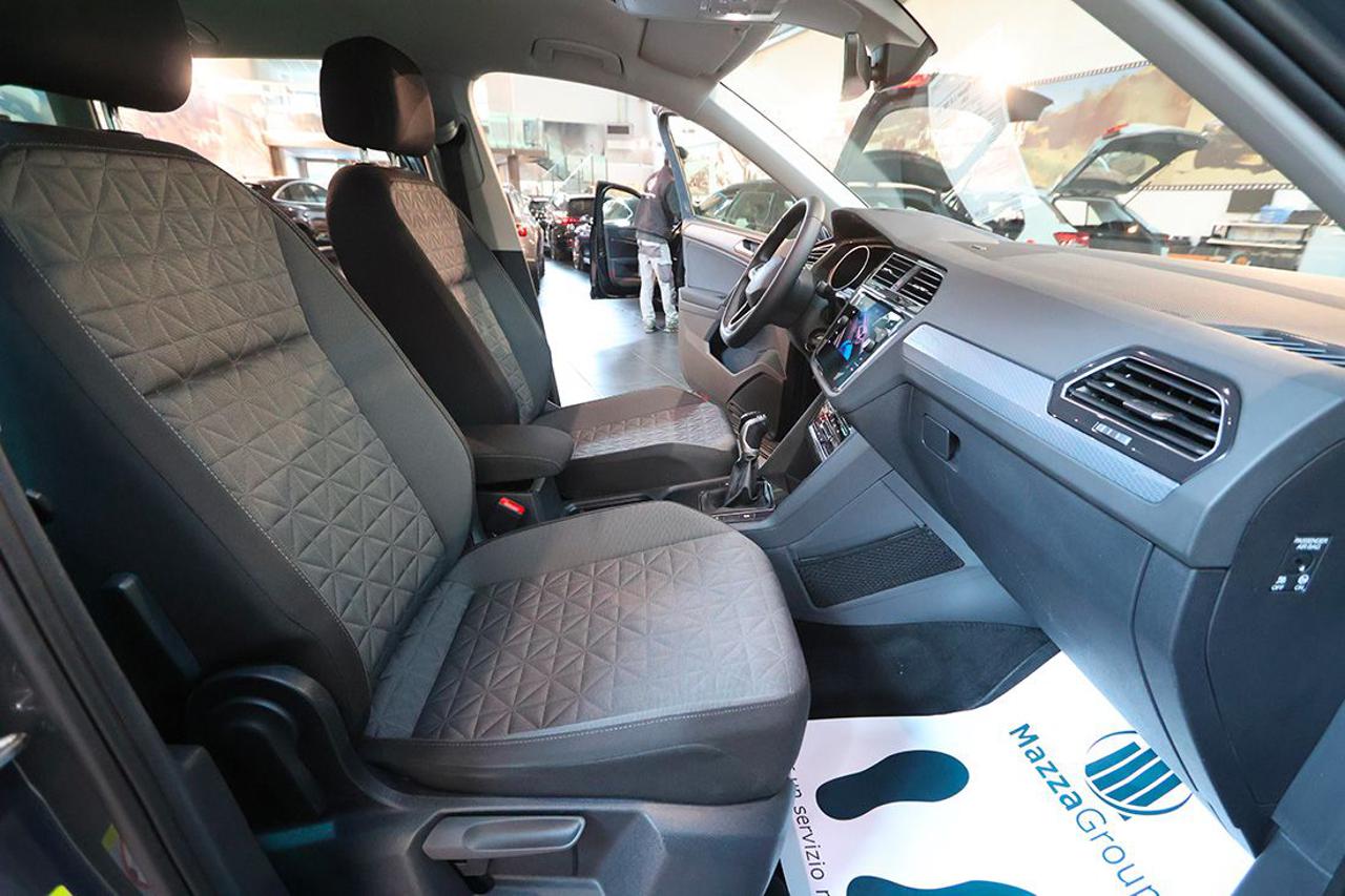 VOLKSWAGEN Tiguan 1.5 TSI ACT Life - 31