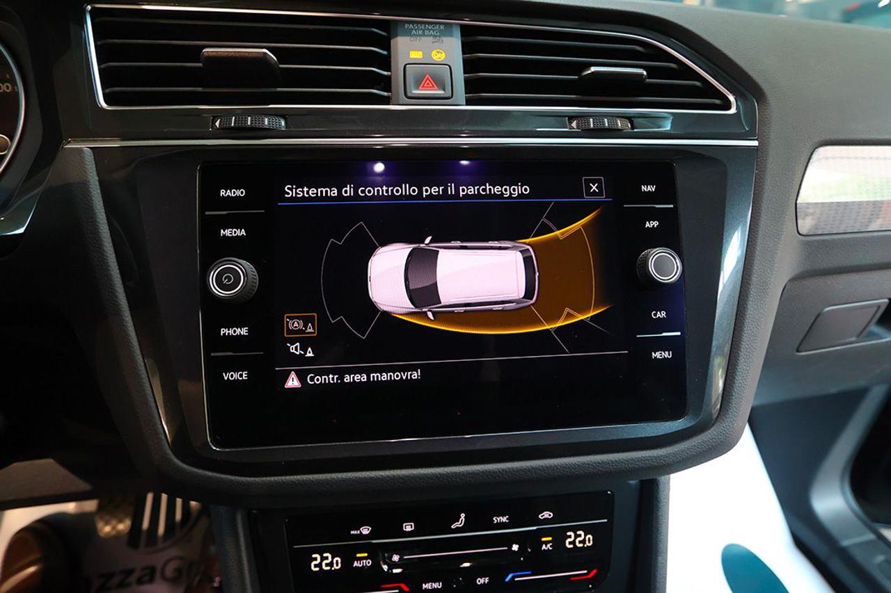 VOLKSWAGEN Tiguan 1.5 TSI ACT Life - 23