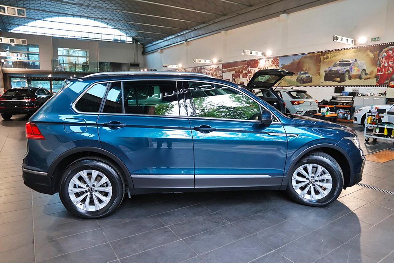 VOLKSWAGEN Tiguan 2.0 TDI 150cv SCR DSG Life - 10