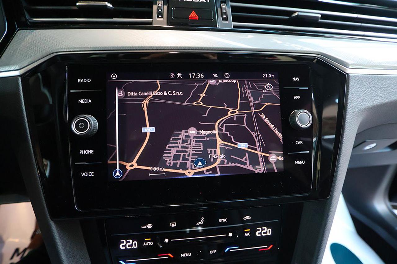 VOLKSWAGEN Passat Variant 2.0 TDI SCR EVO Business - 22