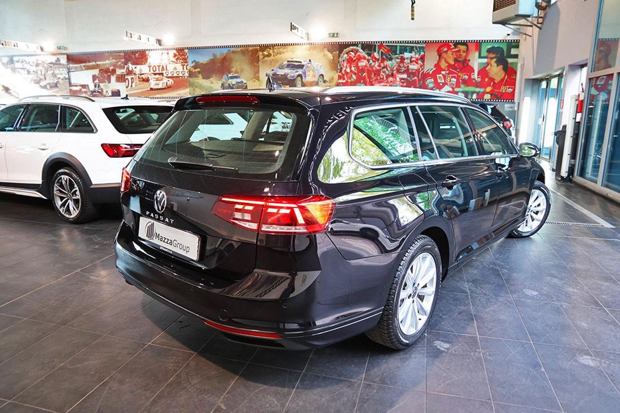 VOLKSWAGEN Passat Variant 2.0 TDI SCR EVO Business - 9