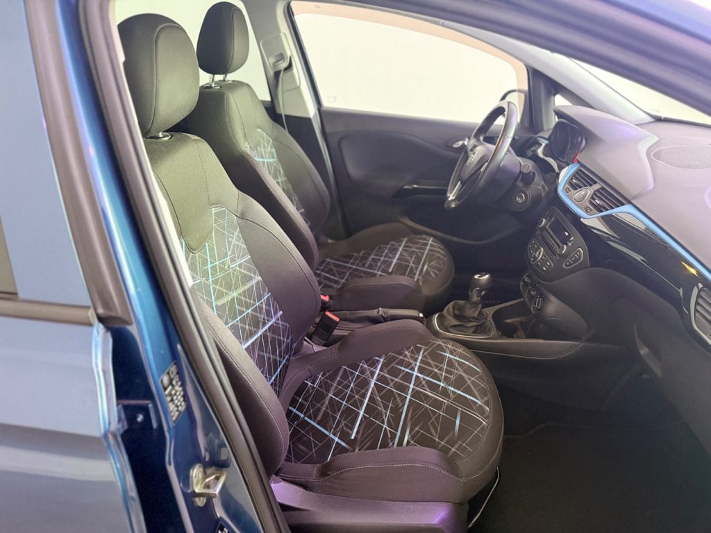 OPEL Corsa 1.2 5 porte Cosmo - 2