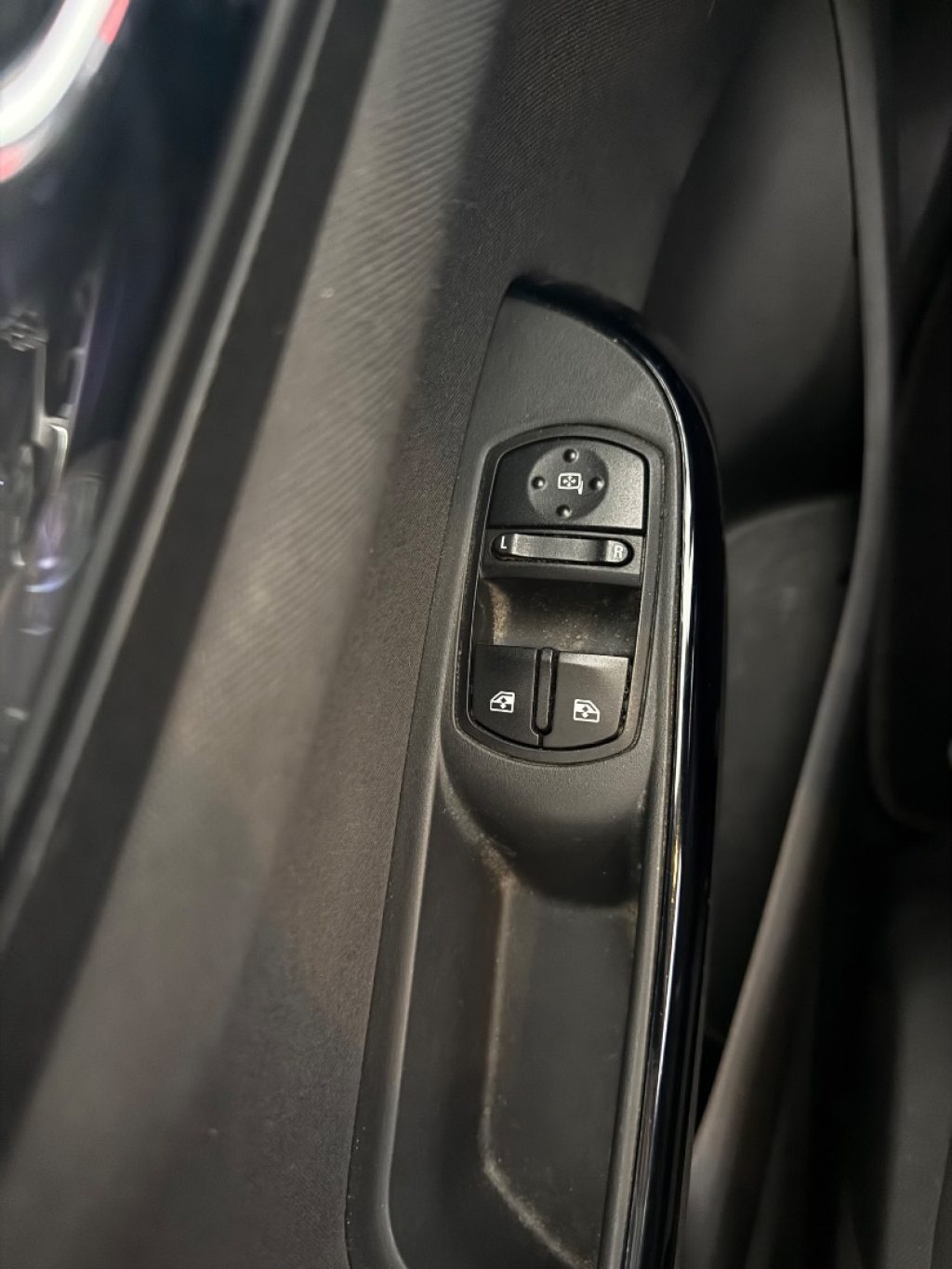 OPEL Corsa 1.2 5 porte Cosmo - 10