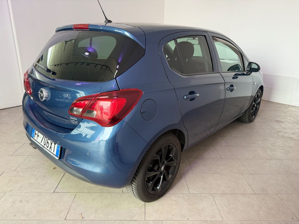 OPEL Corsa 1.2 5 porte Cosmo - 17