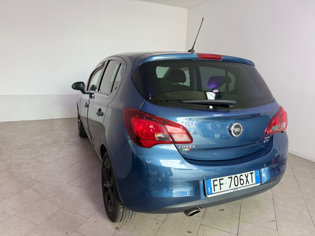 OPEL Corsa 1.2 5 porte Cosmo - 18