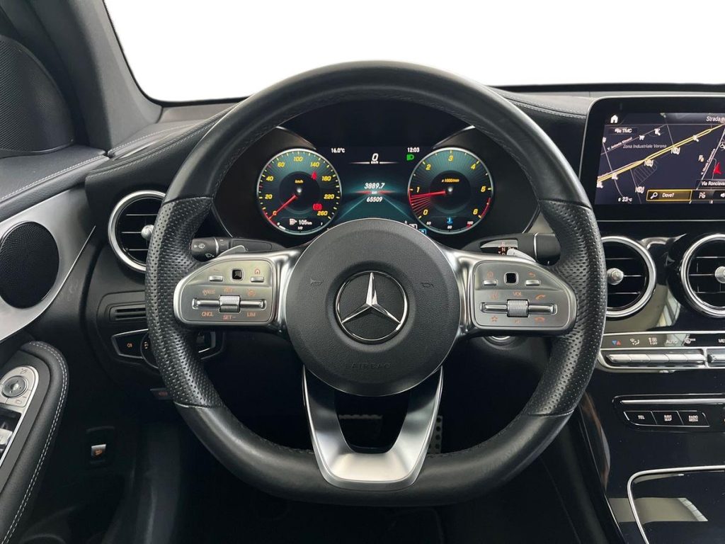 MERCEDES-BENZ GLC 300 d 4Matic Coupé Premium - 11