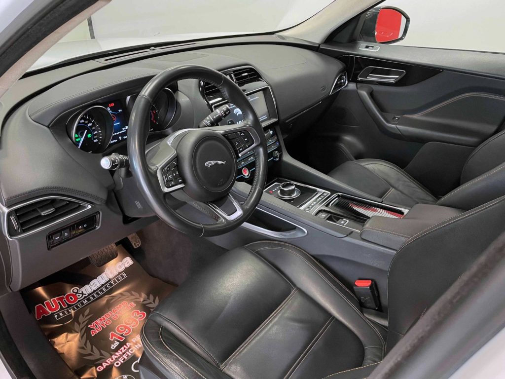 JAGUAR F-Pace 2.0D I4 PRESTIGE AWD 180CV AUTO MY20 - 15