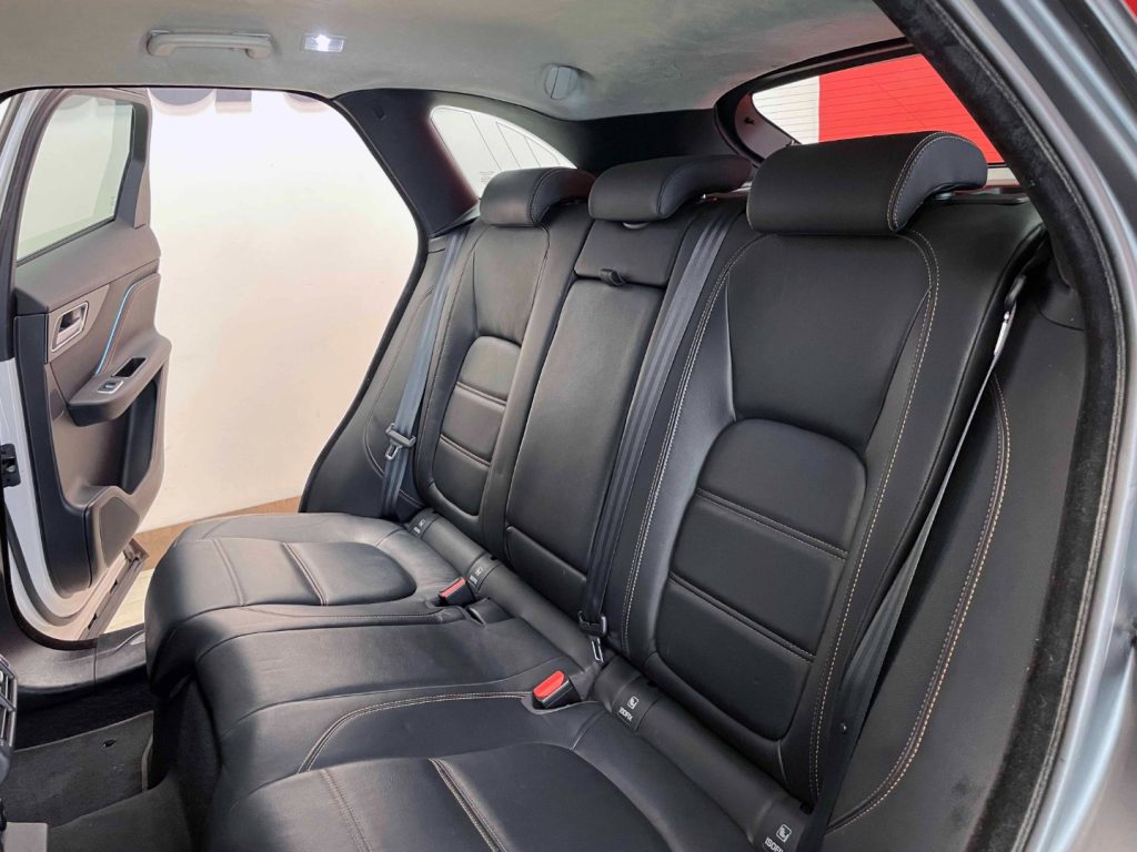 JAGUAR F-Pace 2.0D I4 PRESTIGE AWD 180CV AUTO MY20 - 30