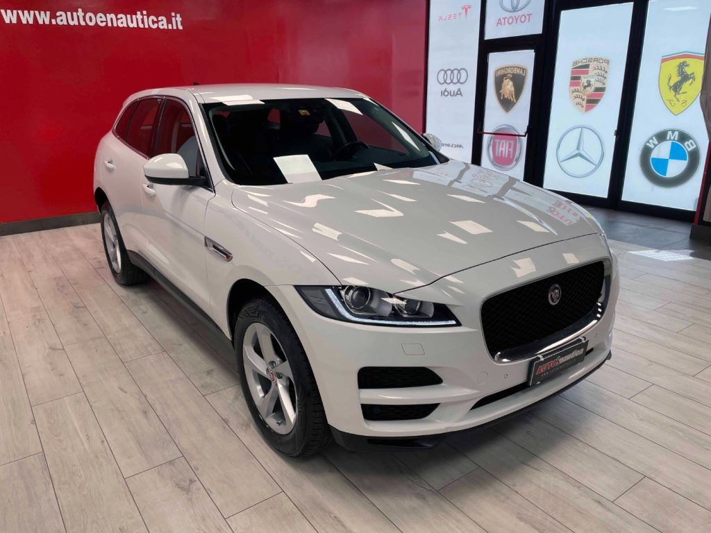 JAGUAR F-Pace 2.0D I4 PRESTIGE AWD 180CV AUTO MY20 - 34