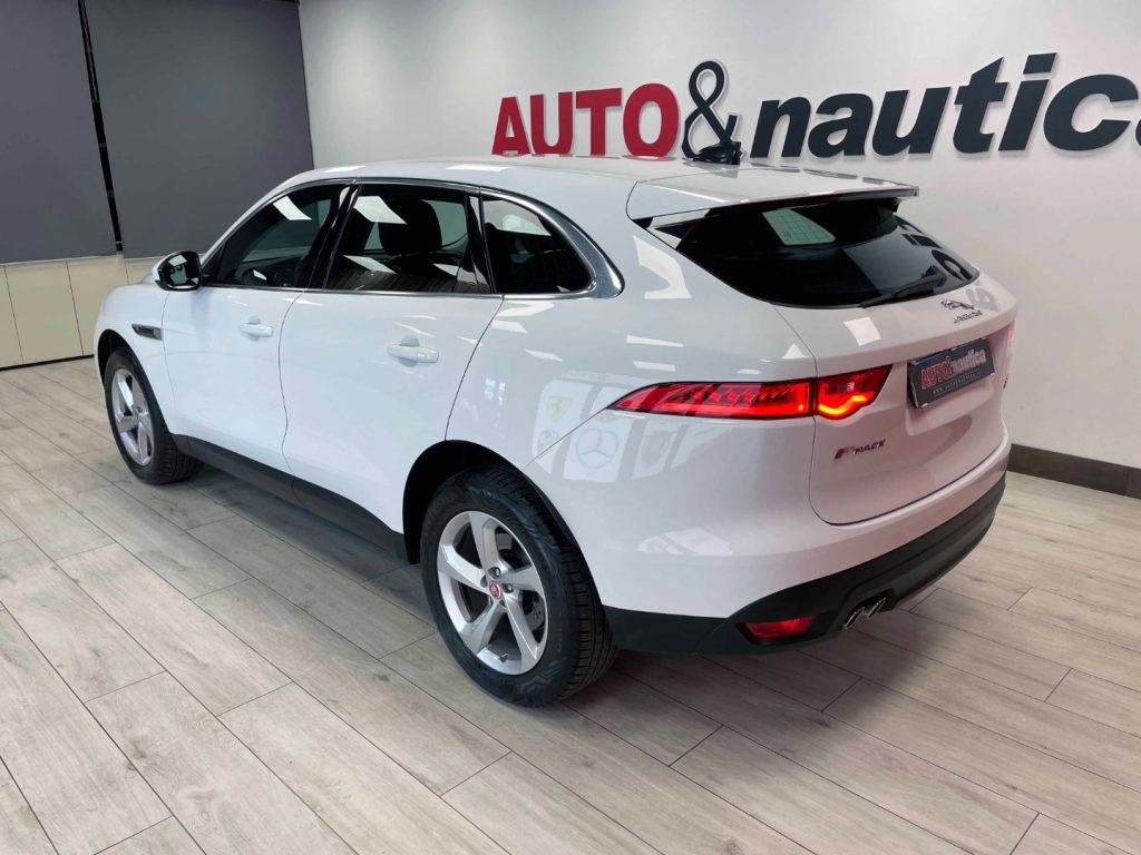 JAGUAR F-Pace 2.0D I4 PRESTIGE AWD 180CV AUTO MY20 - 37
