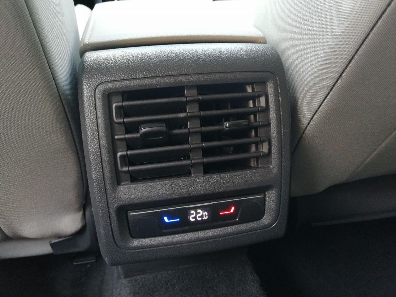 VOLKSWAGEN Golf 1.4 TSI eHYBRID 204 CV DSG Style - 22