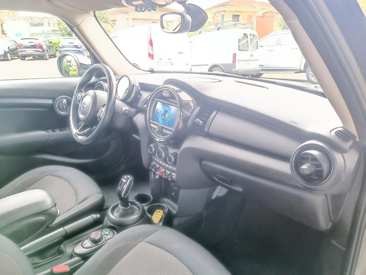 MINI One 1.5 One Hype 5 porte - 15