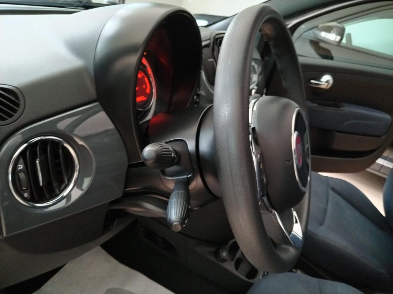 FIAT 500 C 1.0 Hybrid Cult - 10