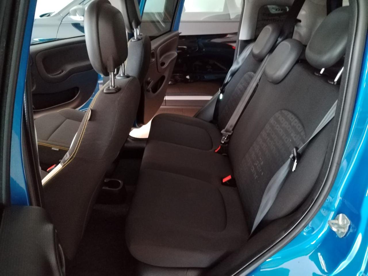 FIAT Panda 1.0 FireFly S&S Hybrid Pandina - 18