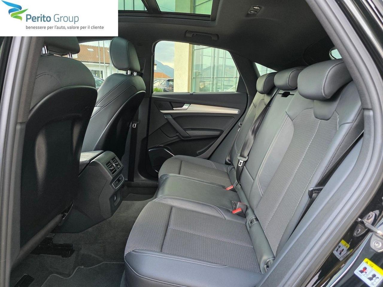 AUDI Q5 SPB 40 TDI quattro S tronic S line - 8