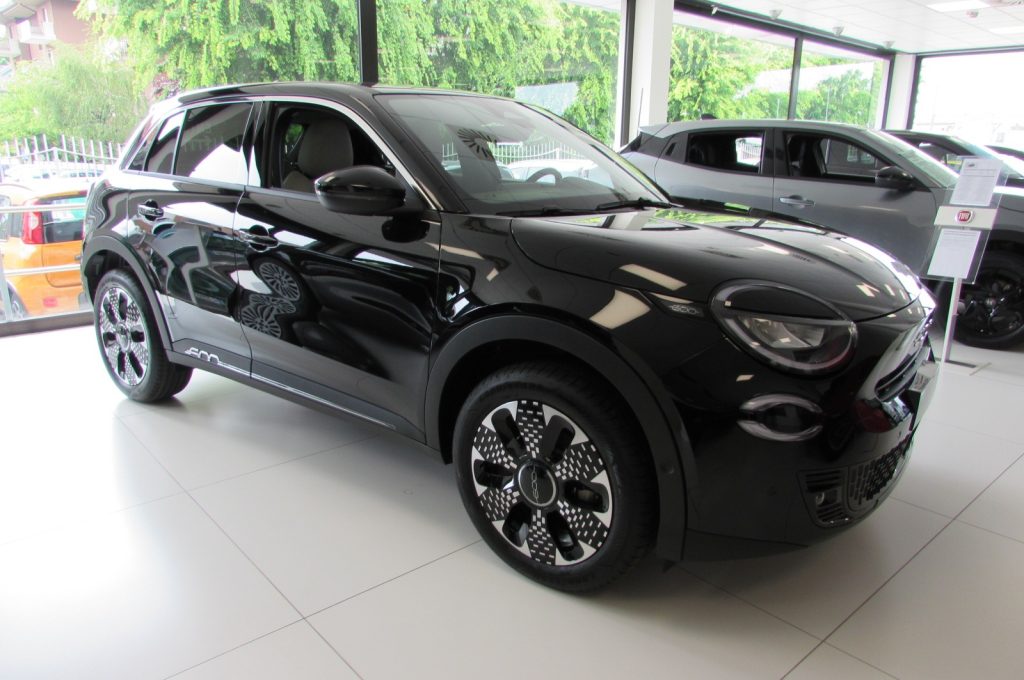 FIAT 600 1.2 Hybrid 145 CV DCT MHEV La Prima KMZERO - 2