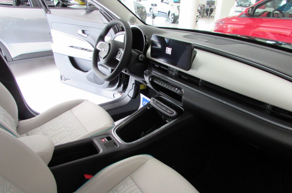 FIAT 600 1.2 Hybrid 145 CV DCT MHEV La Prima KMZERO - 15