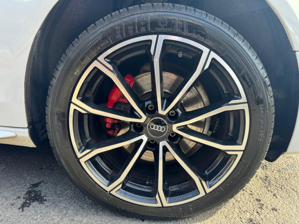 AUDI A4 AVANT2.0 TDI 177 CV QUATTRO S-tronic S-Line ED. - 21