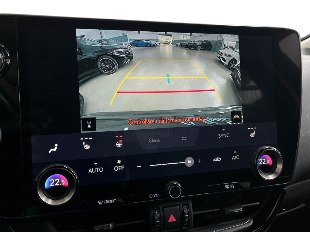 LEXUS NX 450h Plug-in 4WD Luxury - 12