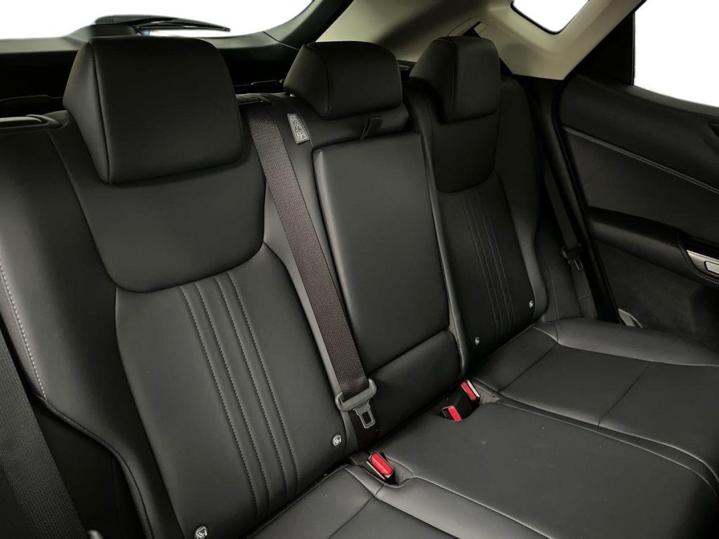 LEXUS NX 450h Plug-in 4WD Luxury - 15