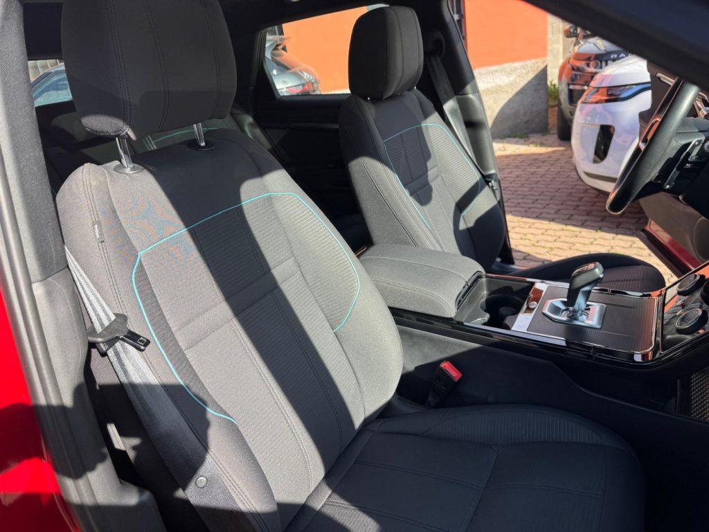 LAND ROVER Range Rover Evoque 1.5 I3 160 CV FWD Auto R-Dynamic - 19