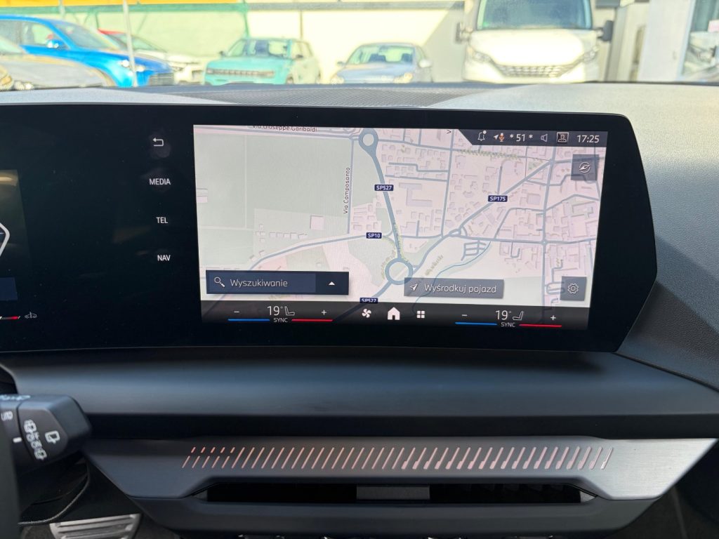 BMW 118 d MSport - 24