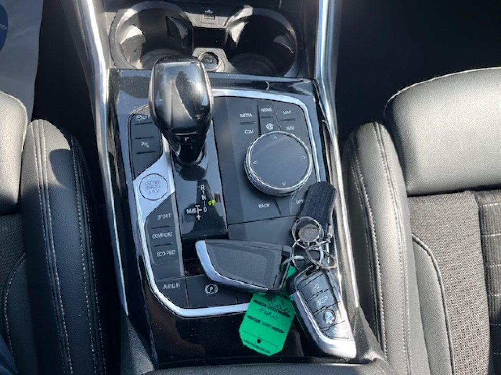 BMW 318 d 48V Touring Sport + Gancio Traino - 16