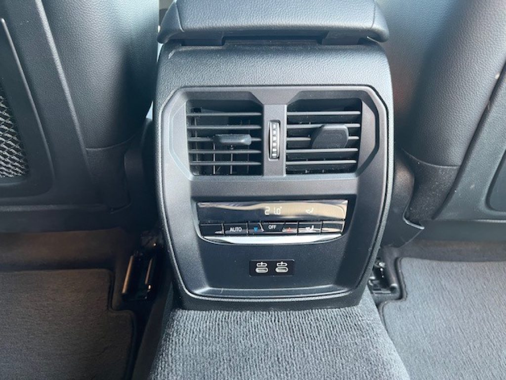 BMW 318 d 48V Touring Sport + Gancio Traino - 25