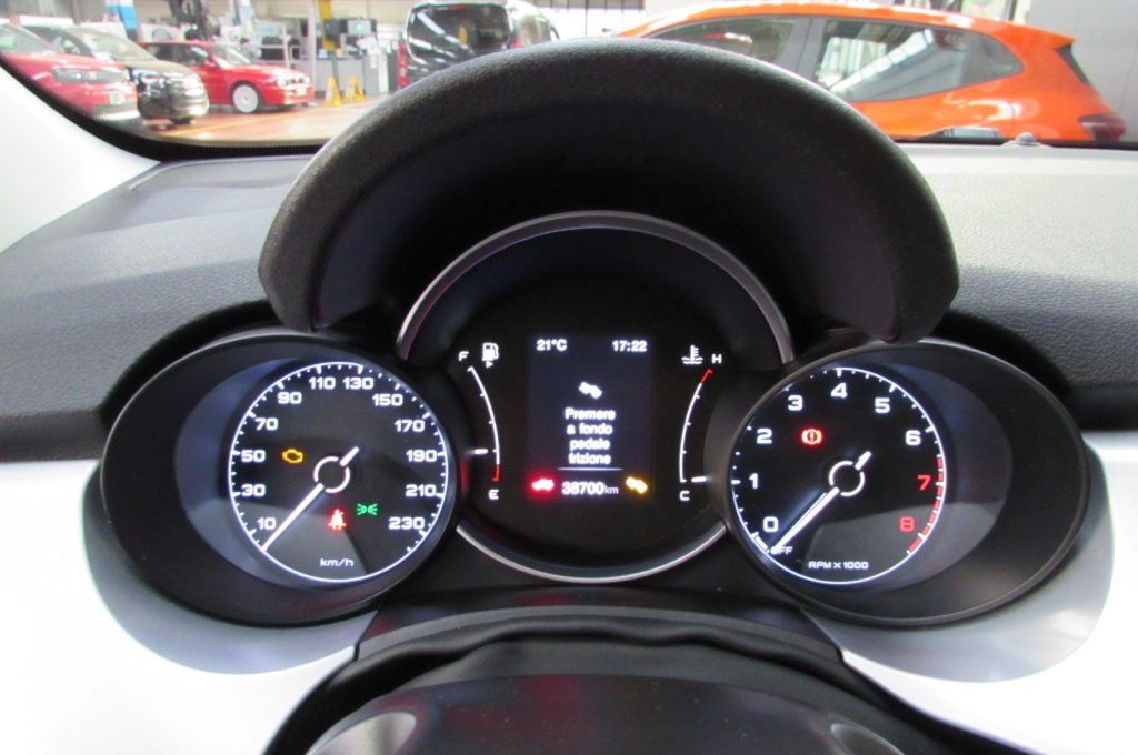 FIAT 500X 1.0 T3 120 CV Connect - 12