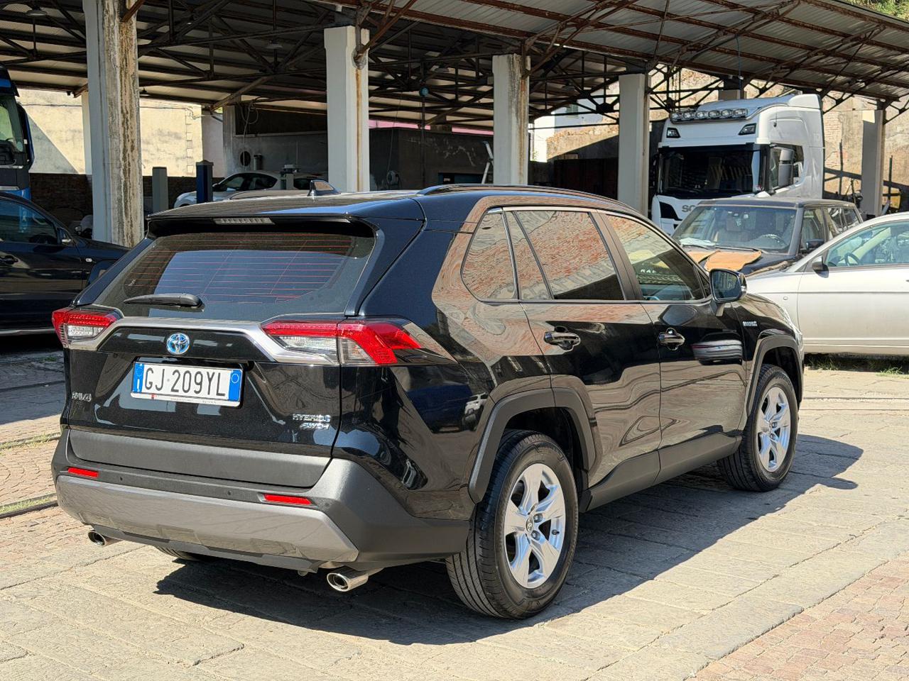 TOYOTA RAV 4 MY23 RAV4 2.5 HV (222CV) E-CVT AWD-i Business - 7