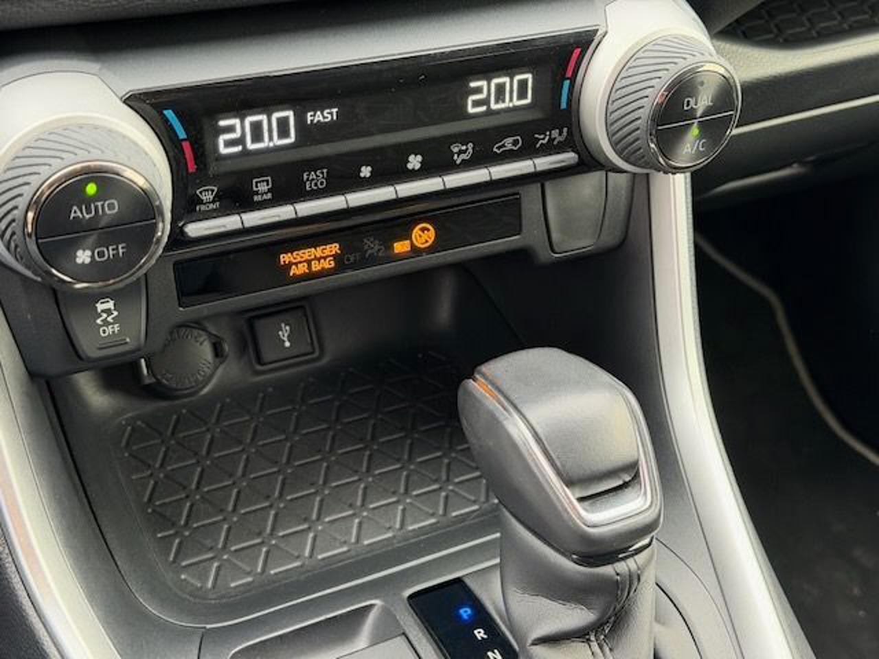 TOYOTA RAV 4 MY23 RAV4 2.5 HV (222CV) E-CVT AWD-i Dynamic - 18