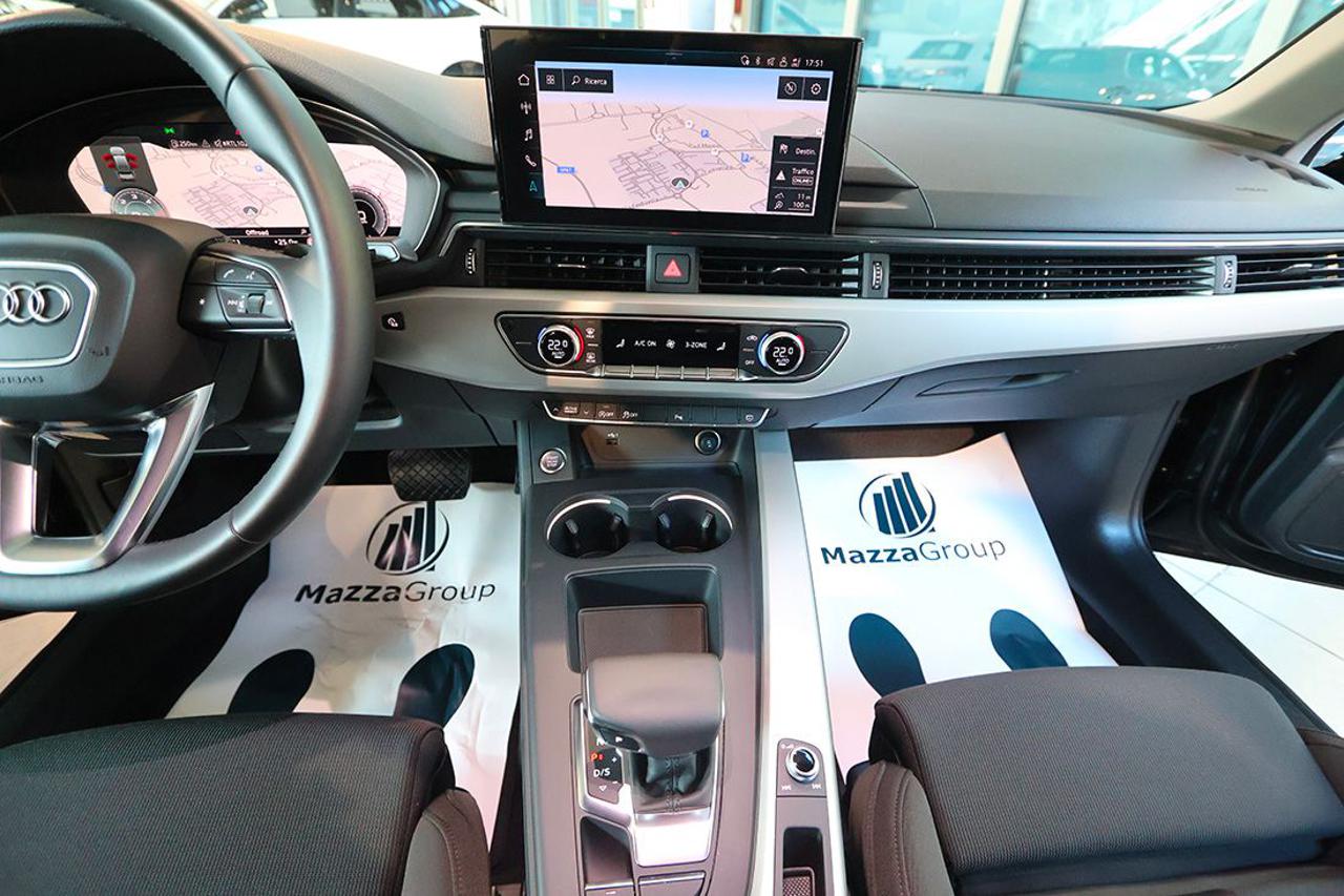 AUDI A4 35 TDI S-Tronic S-Line - 32